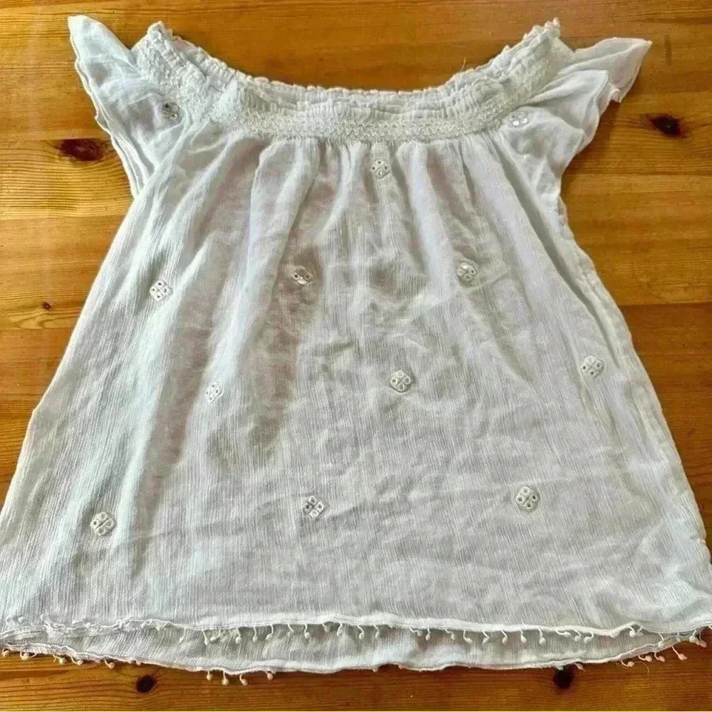 American Eagle Outfitters top